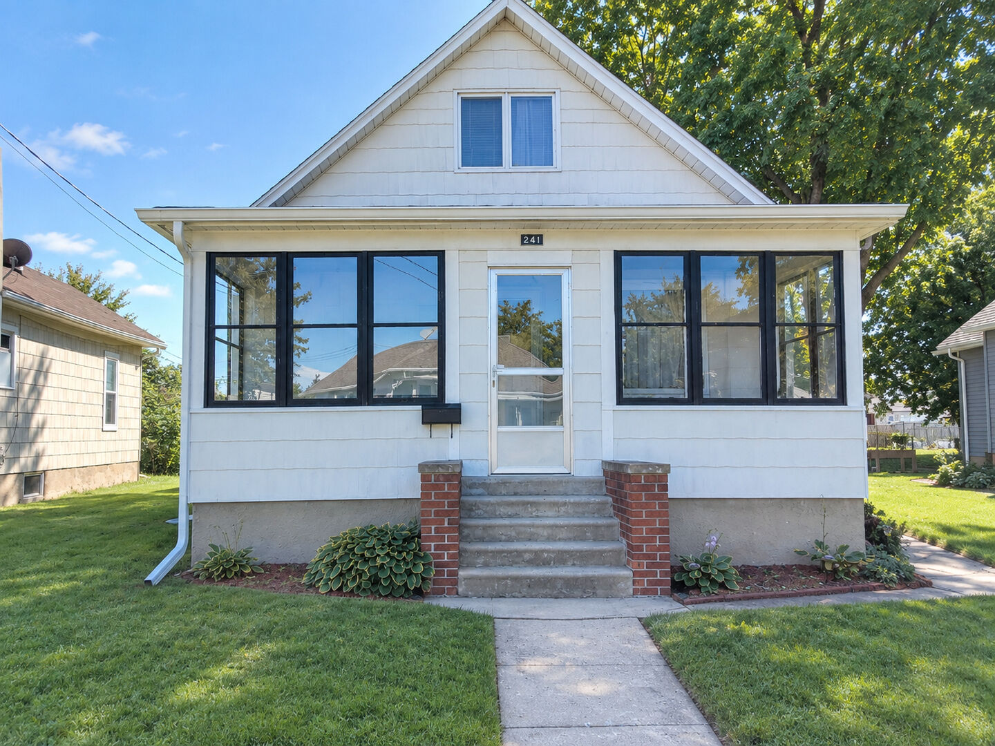 Property Photo:  241 E 1st Street  IL 61348 
