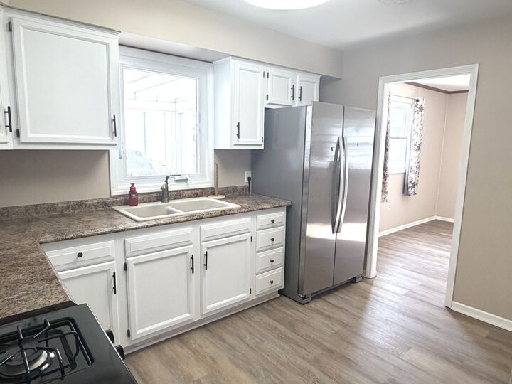 Property Photo: 2007 Schuyler Drive IL 61354