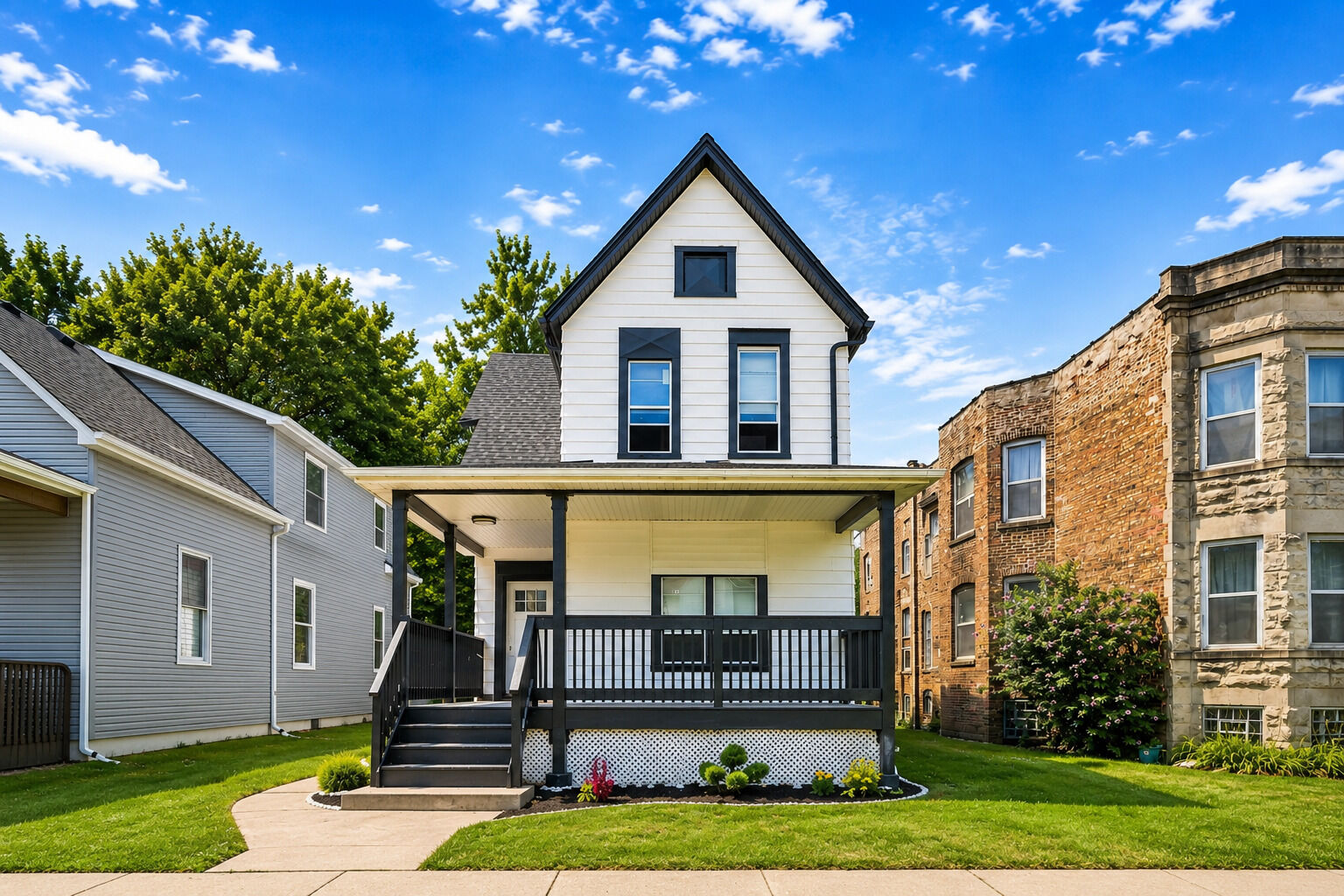 Property Photo: 10916 S Wabash Avenue IL 60628
