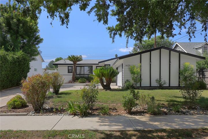 Property Photo: 6629 Melba Ave CA 91307