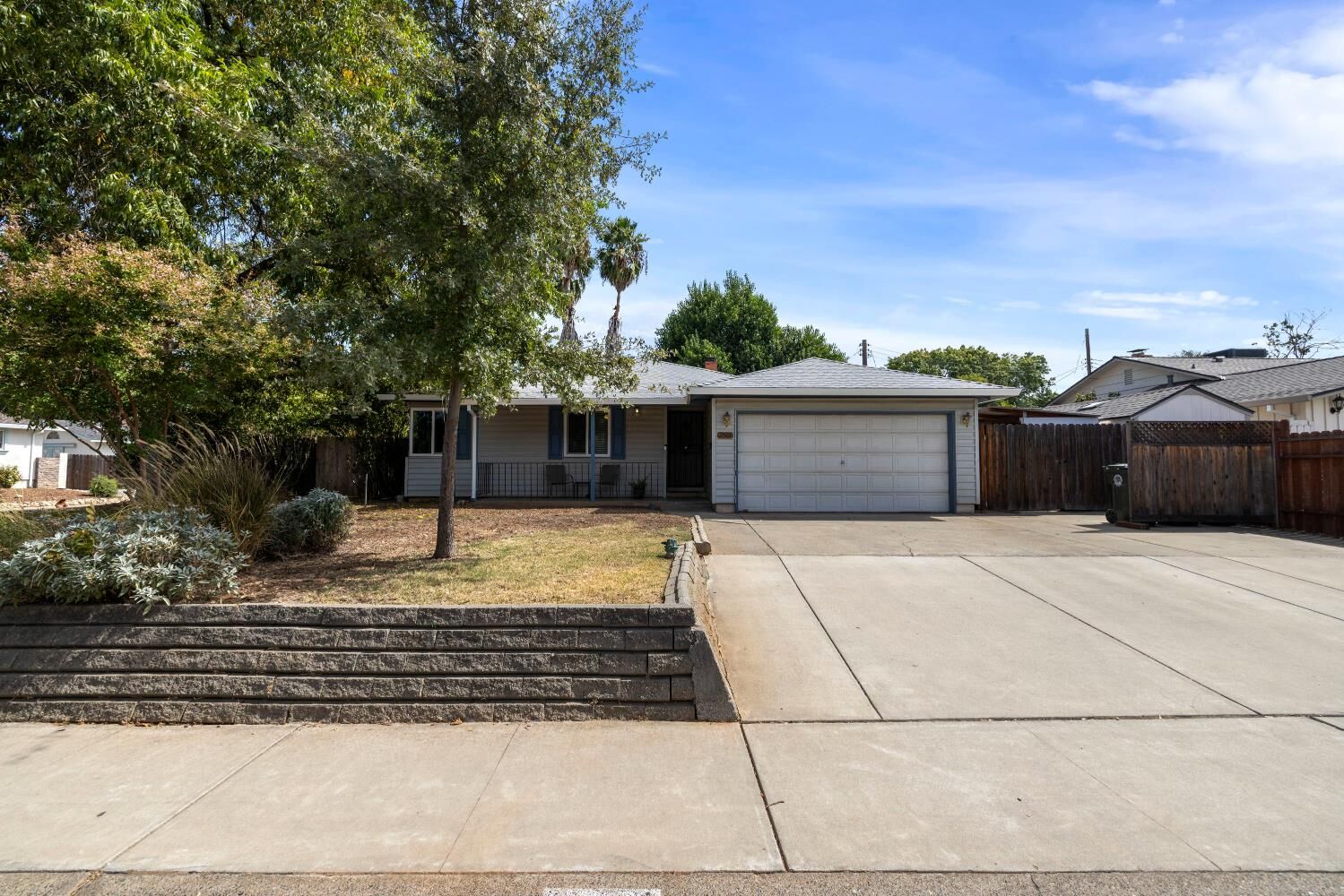 Property Photo:  2501 Zinfandel Drive  CA 95670 