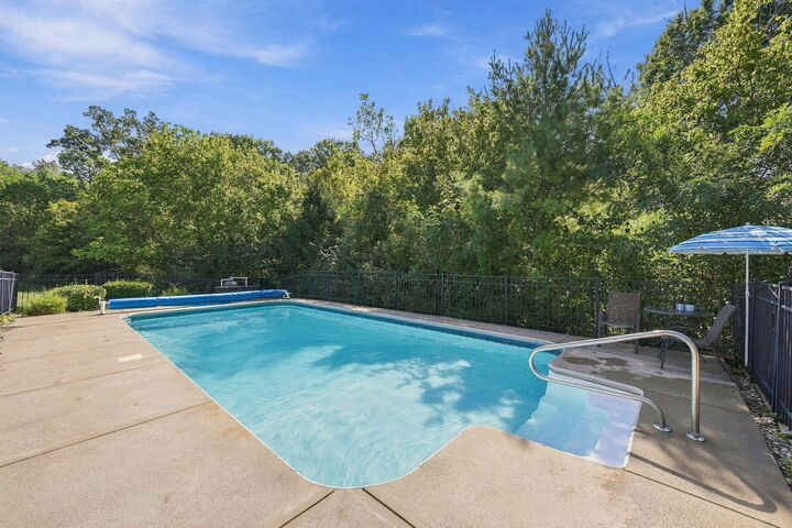 Property Photo: 11598 Yorktown Court KY 41051