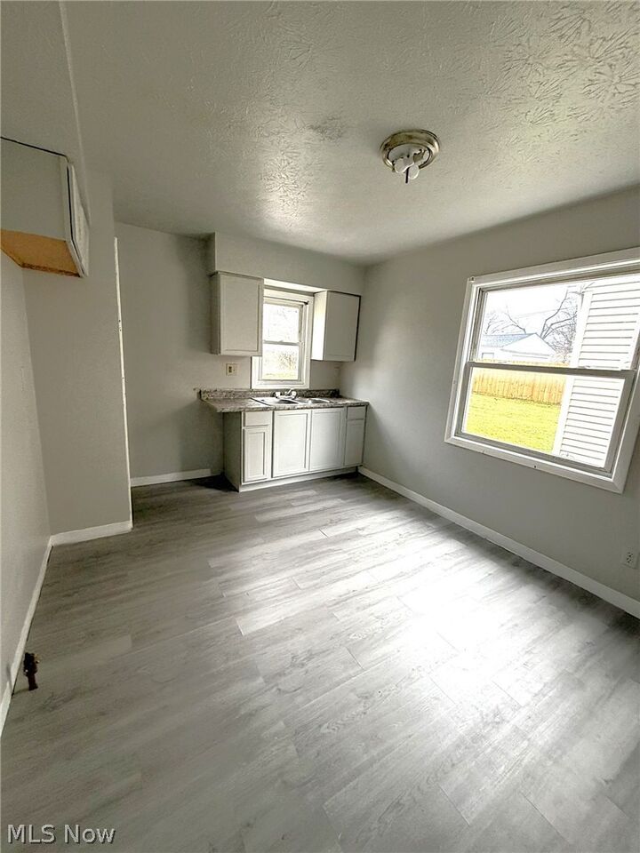 Property Photo:  4180 E 148th Street  OH 44128 