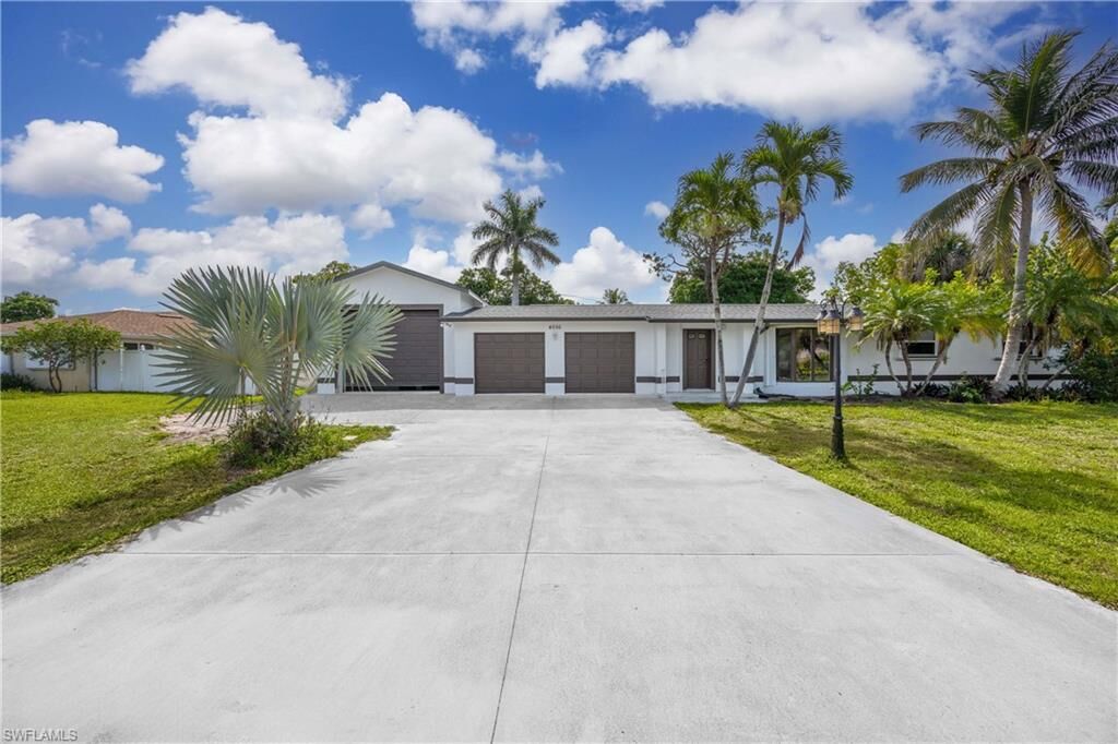 Property Photo: 4656 Capri Dr FL 34103