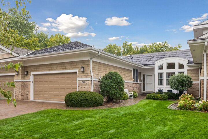 Property Photo: 740 Widsten Circle MN 55391