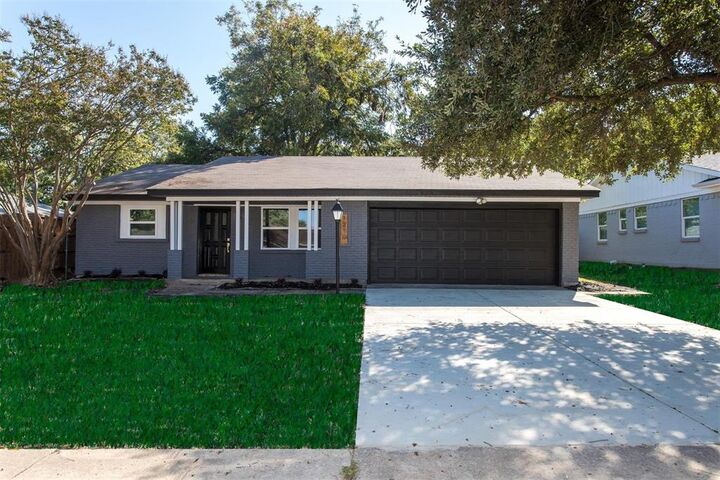 Property Photo:  1219 Cloverdale Drive  TX 75080 