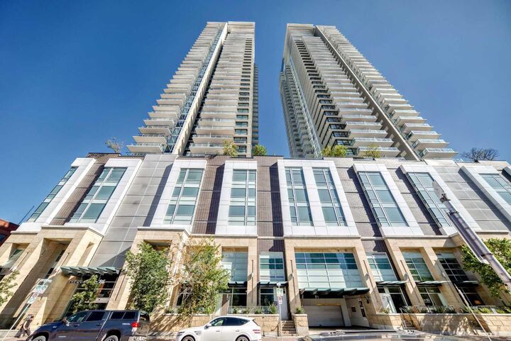 Property Photo:  1122 3 Street SE 1602  AB T2G 1H7 