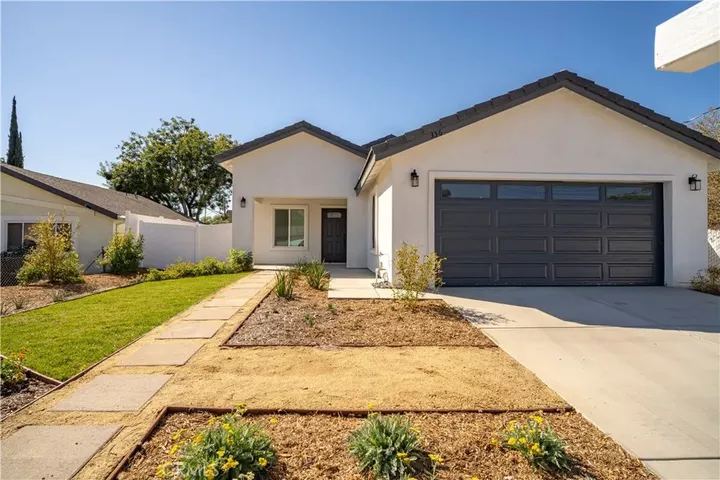 Property Photo: 336 E Mead CA 92583