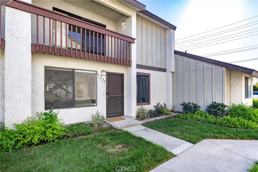 Property Photo:  1365 S Walnut 5220  CA 92802 