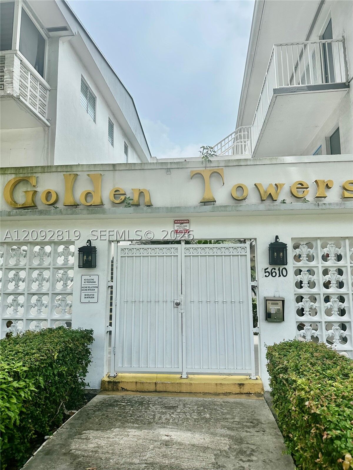 Property Photo:  15600 NE 6th Ave 39A  FL 33162 