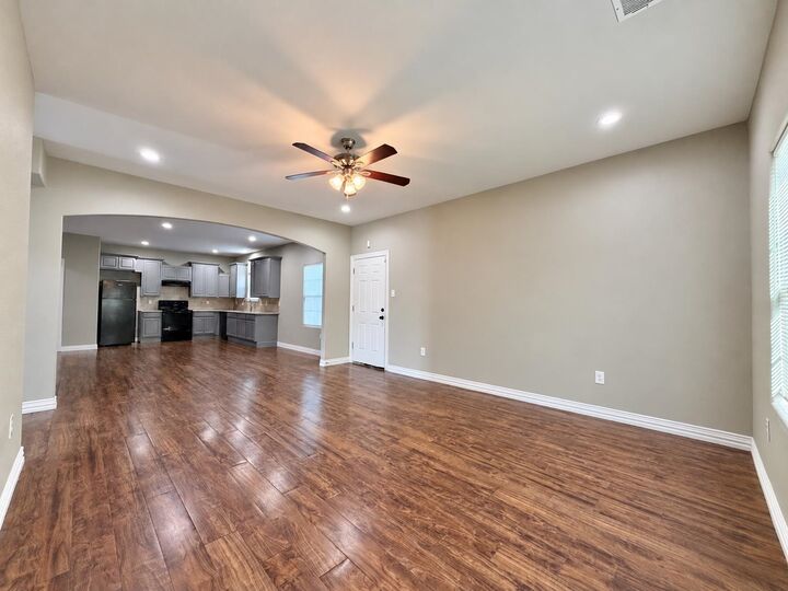 Property Photo:  6041 25th Street  TX 77619 