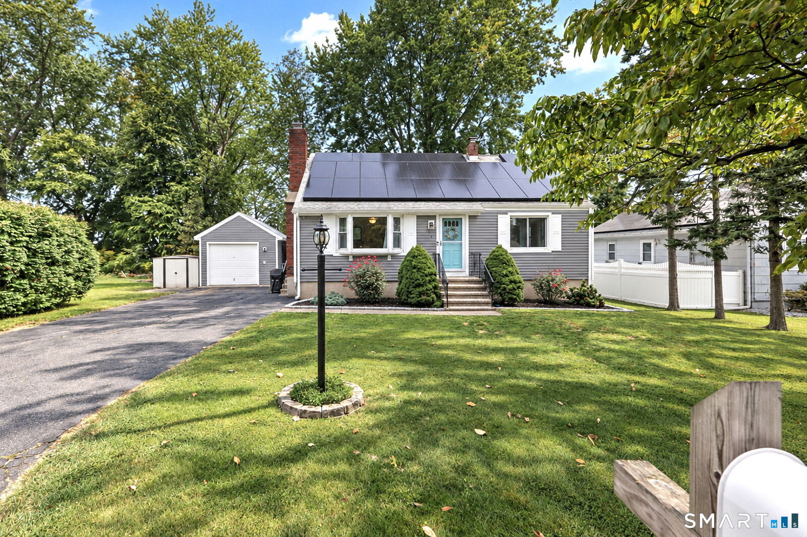 Property Photo:  4 Windy Hill Road  CT 06461 