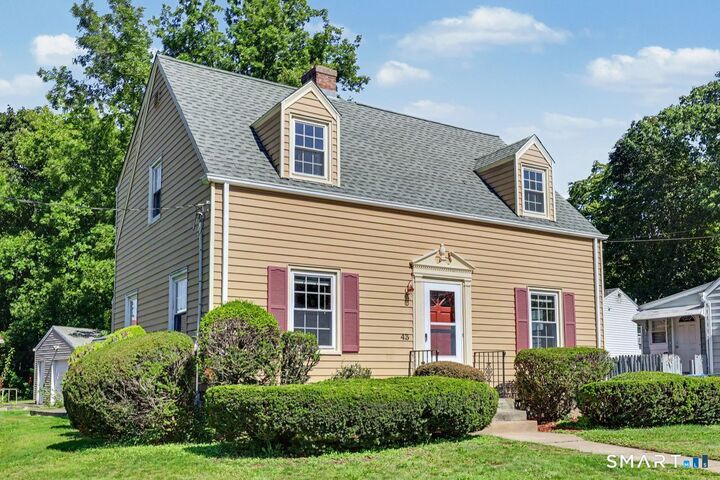 Property Photo:  43 Brook Street  CT 06514 