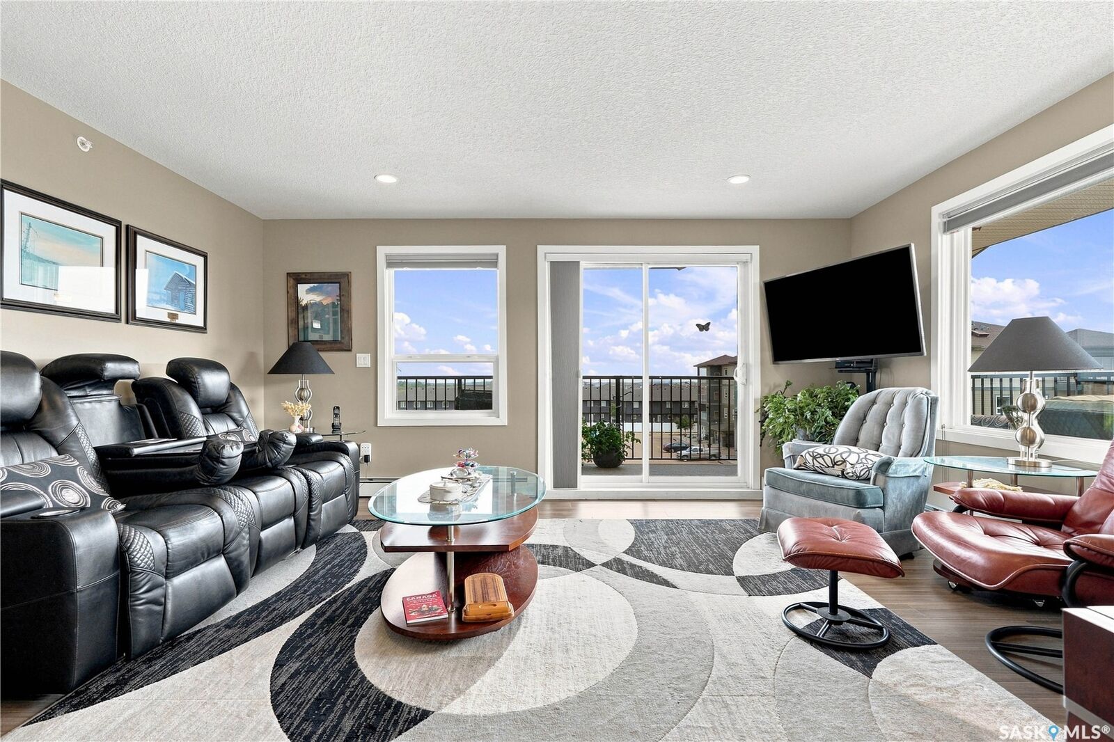 Property Photo: 135 Beaudry Crescent 407 SK S0K 2T1