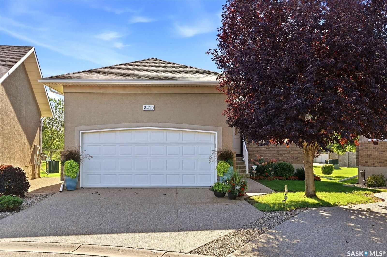 Property Photo:  2219 Gardiner Place  SK S4V 1G4 