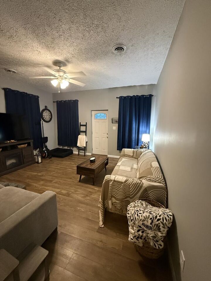 Property Photo:  142 High  Street  OH 45601 