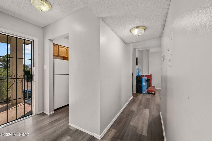 Property Photo:  1620 N Wilmot Road J 208  AZ 85712 