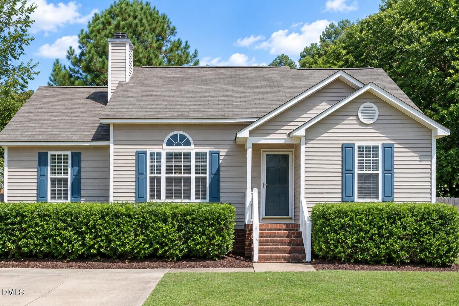 Property Photo:  433 Haybale Court  NC 27526 