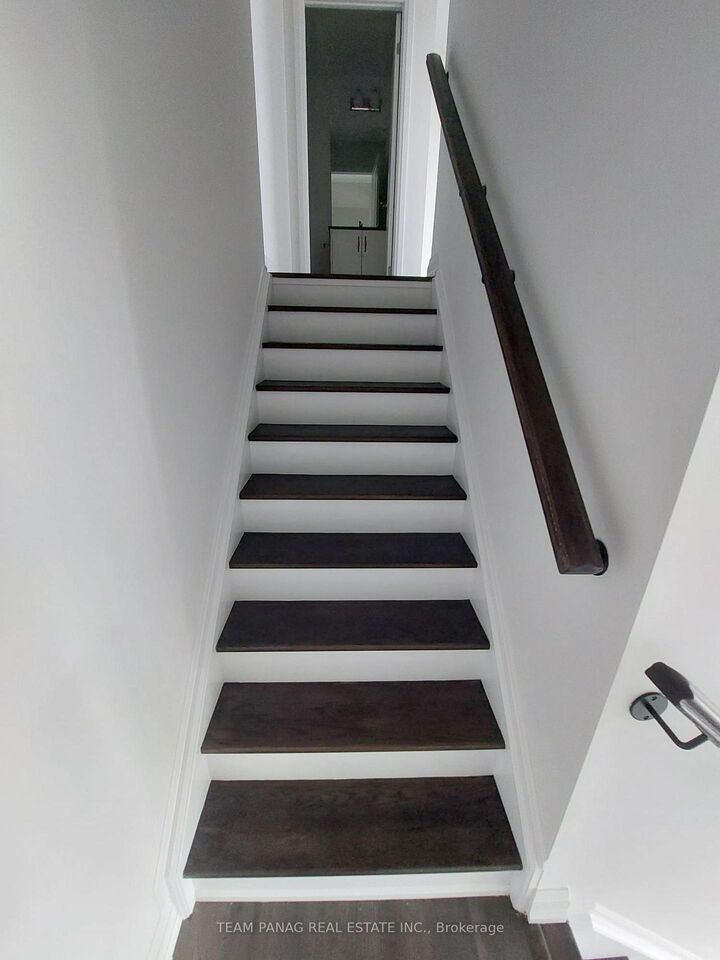 Property Photo:  95 Attmar Drive 312  ON L6P 0Y6 