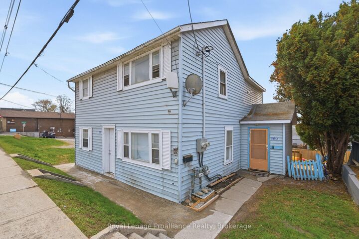 Property Photo: 199 Dundas Street E ON K8V 1L7