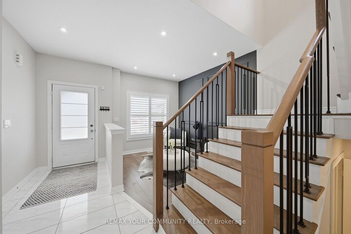 Property Photo:  275 Sharon Creek Drive  ON L9N 0P4 