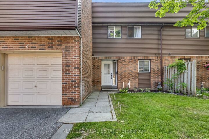 Property Photo:  1415 Fieldlight Boulevard 6  ON L1V 2S3 