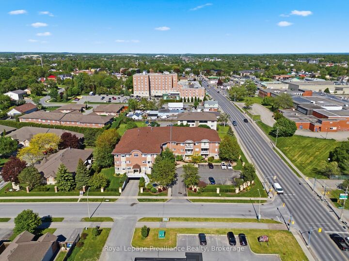 Property Photo: 15 Heartwood Drive 101 ON K8P 5P4