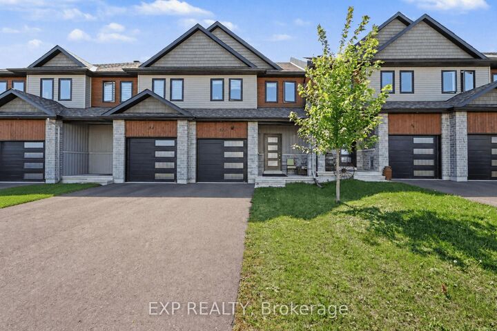 Property Photo:  82 Morgan Clouthier Way  ON K7S 0K1 
