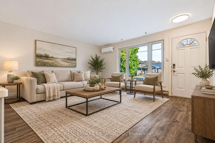 Property Photo:  1525 Rosebella Avenue A  ON K1T 1E7 