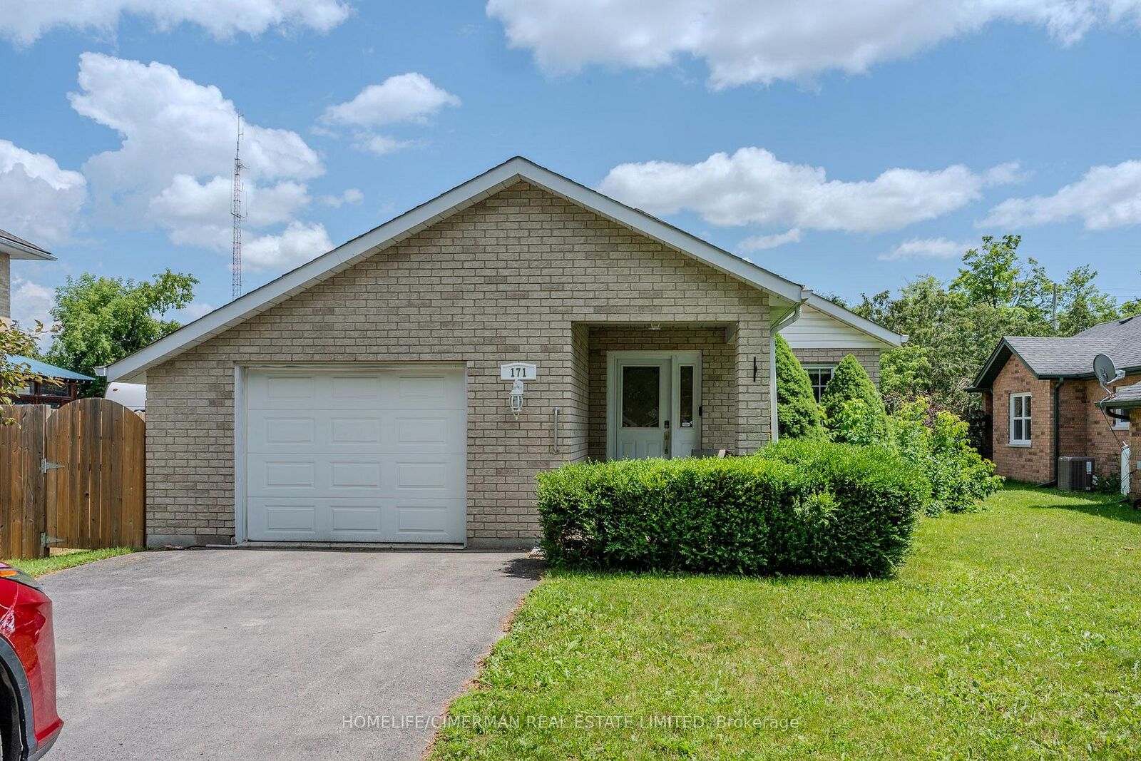 Property Photo:  171 Main Street  ON K0M 1A0 