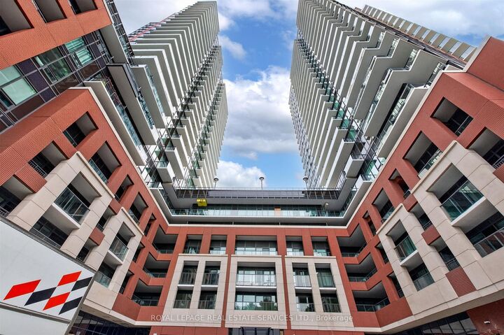 Property Photo: 4010 Eglinton Avenue W 1813 ON M9A 0G5