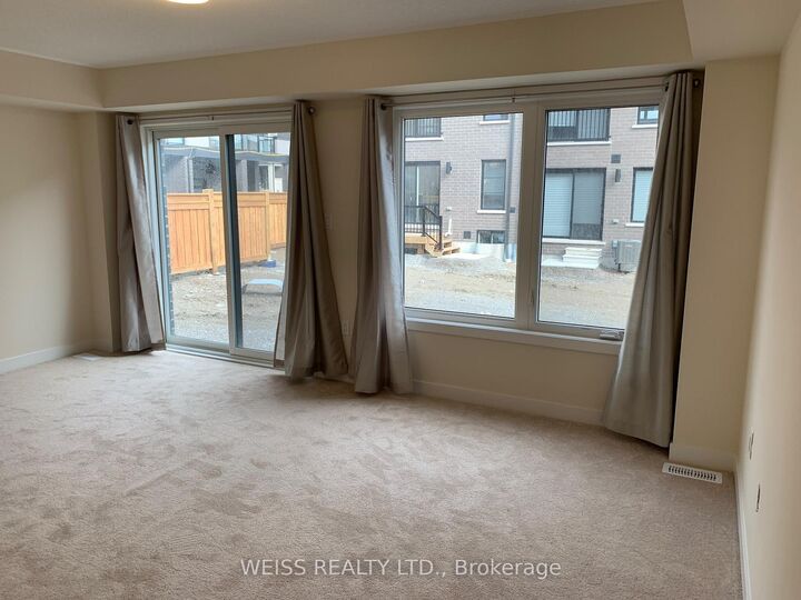 Property Photo:  1604 Moonbeam Glen  ON L1X 0H9 