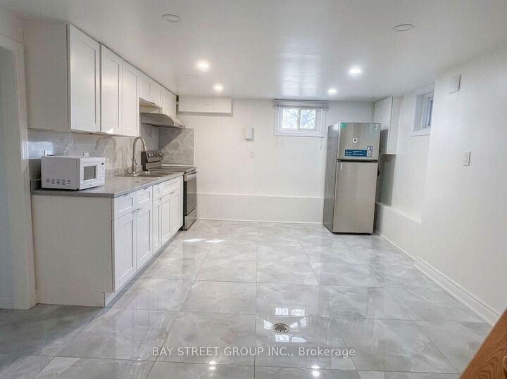 Property Photo:  345 Centre Street E  ON L4C 1B3 