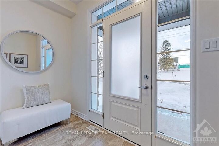 Property Photo:  3375 Woodroffe Avenue  ON K2G 6Z5 