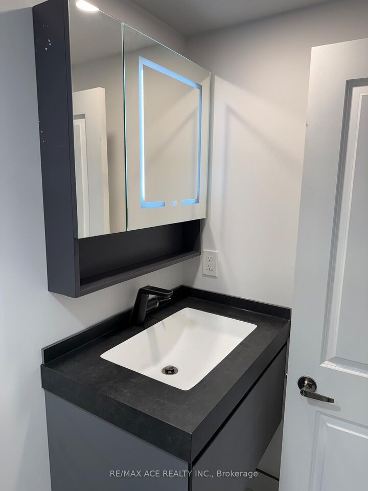 Property Photo: 104 Rameau Drive Bsmt ON M2H 1V2