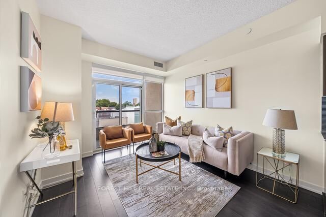 Property Photo:  1603 Eglinton Avenue W 319  ON M6E 0A1 