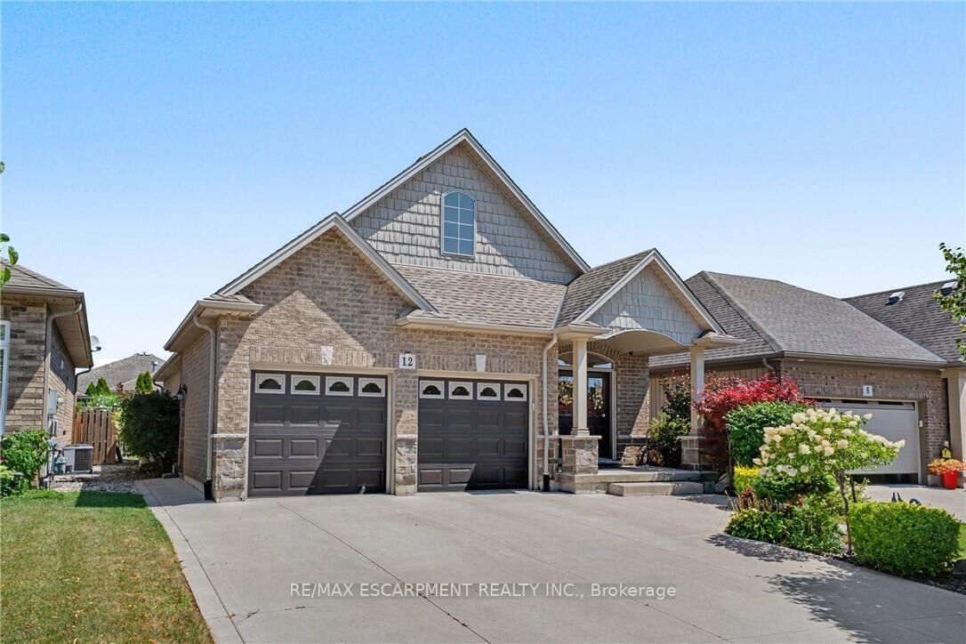 Property Photo:  12 Silverwood Avenue  ON L3C 0B7 