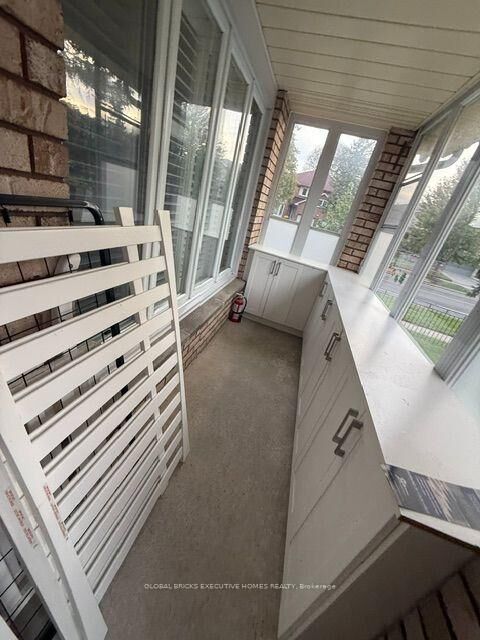 Property Photo:  66 Foundry Crescent Upper  ON L3P 6N7 