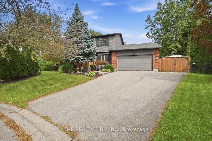 Property Photo:  40 Leland Place  ON N6K 1S6 