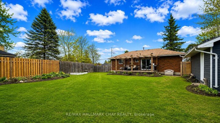 Property Photo:  10 Finlay Mill Road  ON L0L 1X0 