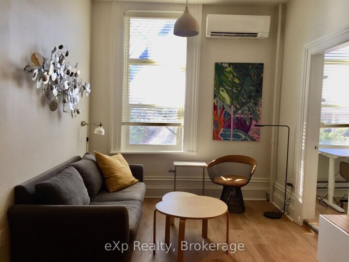 Property Photo:  24 Wellington Street 5  ON N5A 2L2 