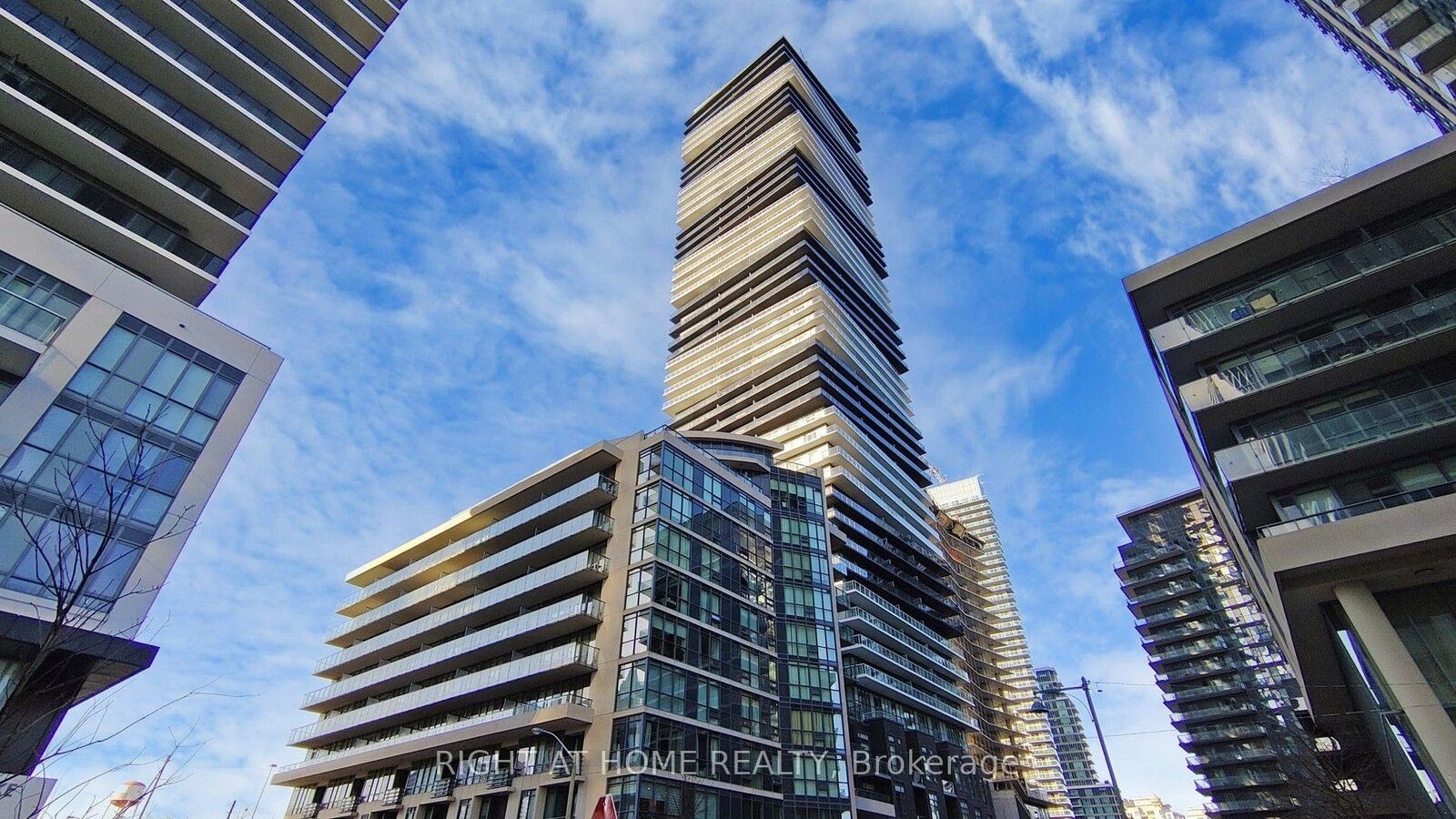 Property Photo: 56 Annie Craig Drive 609 ON M8V 0C5