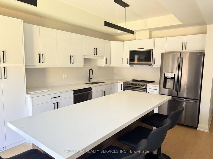 Property Photo:  7436 Matteo Drive  ON L2H 3T3 