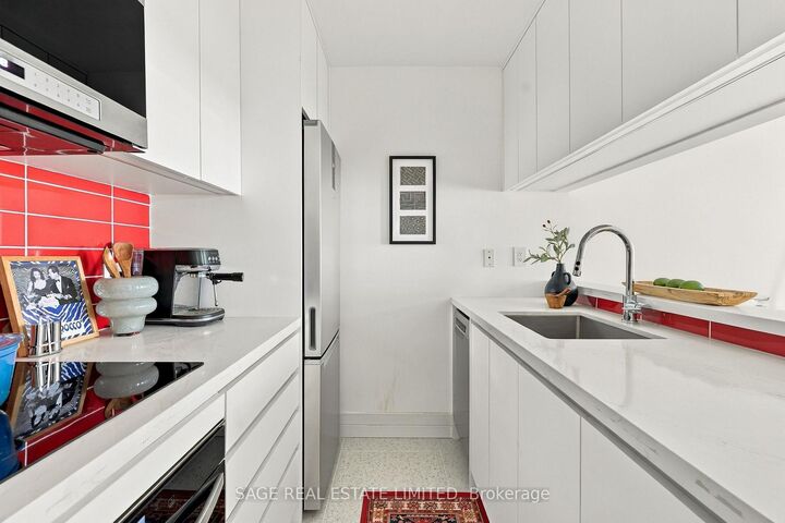 Property Photo:  222 The Esplanade N/A 313  ON M5A 4M8 