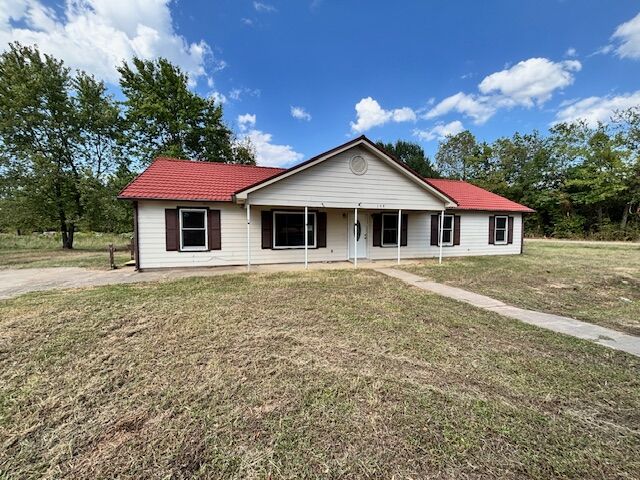Property Photo:  108 Venus Avenue  OK 74941 