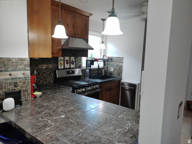 Property Photo: 453 S Post St UT 84104