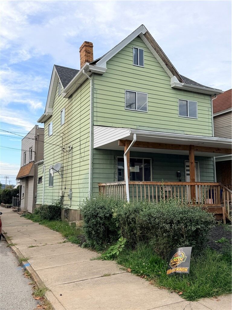 Property Photo:  701 E 17th Ave  PA 15120 