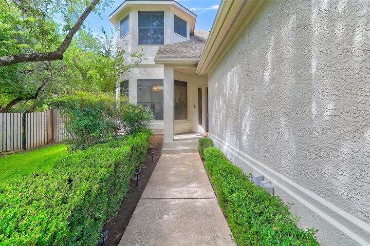 Property Photo:  41 Muirfield Greens Lane  TX 78738 