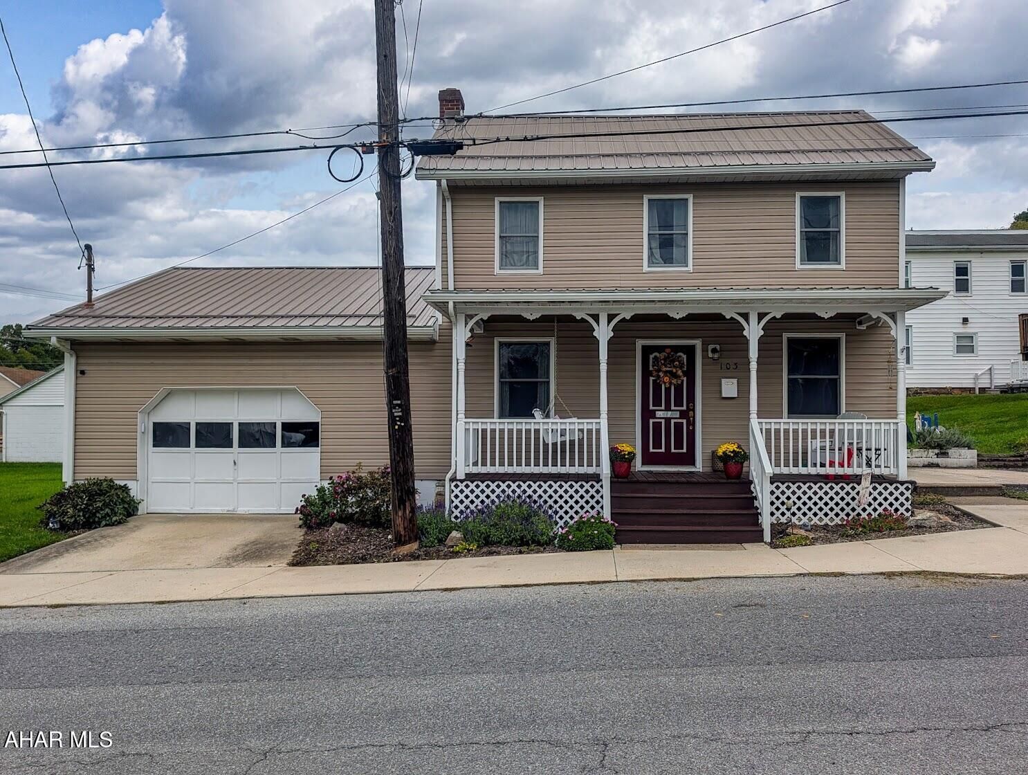 Property Photo:  103 Mann Street  PA 15522 