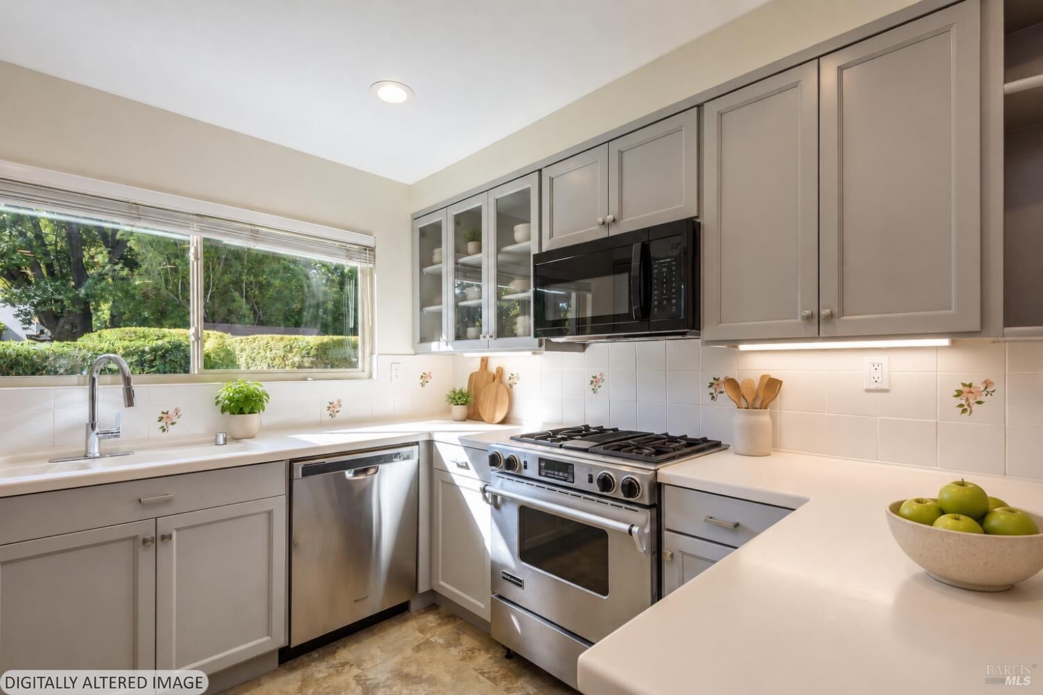 Property Photo:  19 Salvatore Drive  CA 94949 
